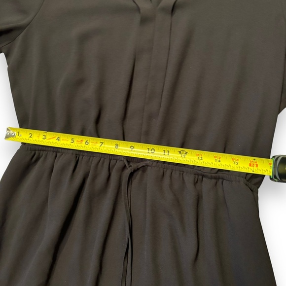 Apt. 9 Lightweight Drawstring Waist with Pockets Long Sleeve Black V-Neck Dress - Picture 7 of 16